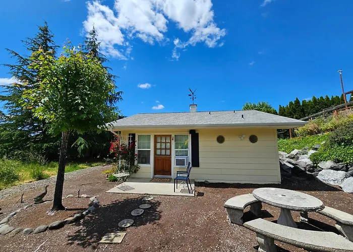Charming, Private Cottage In Myrtle Creek