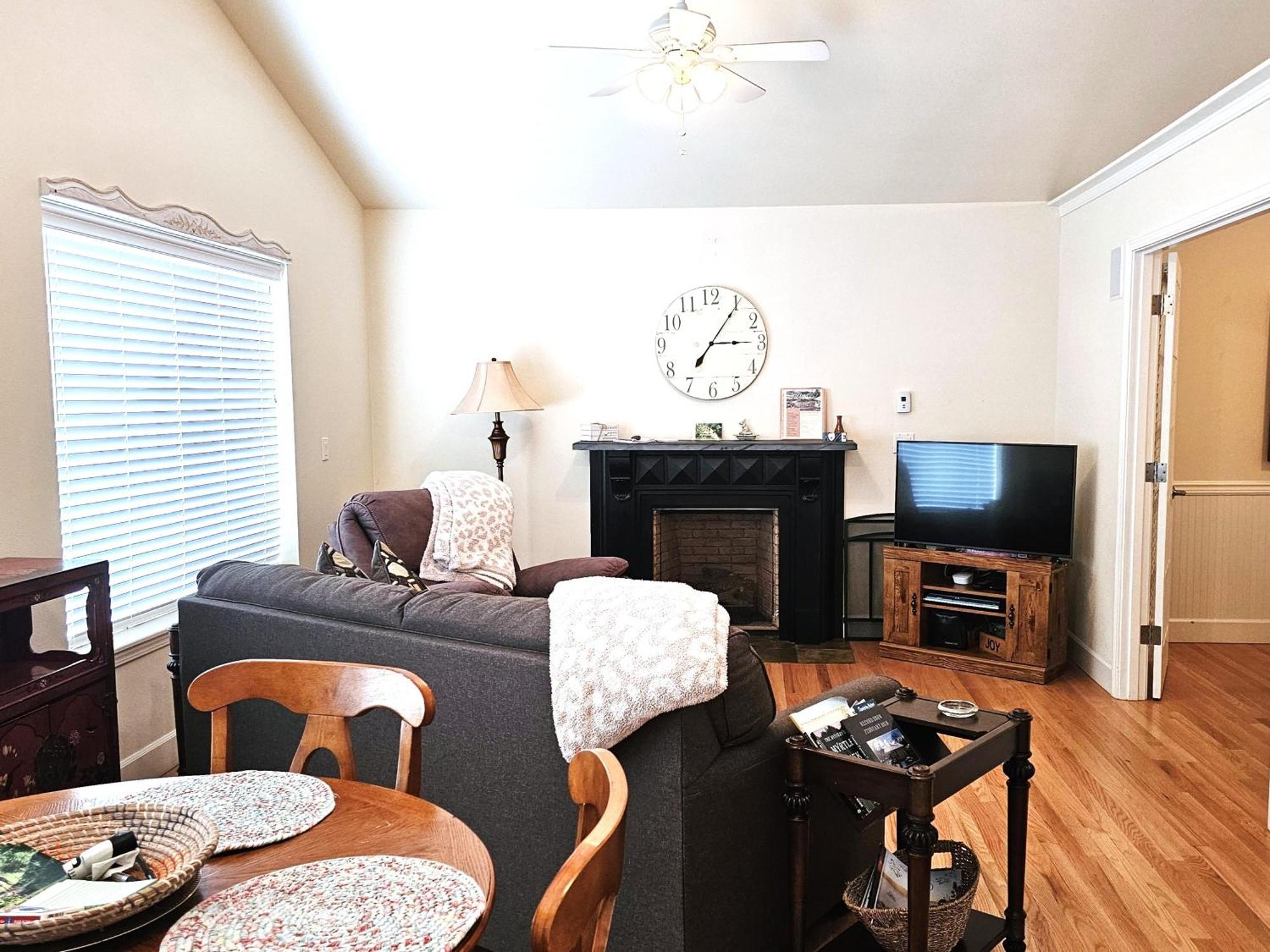 Charming, Private In Hébergement de vacances *